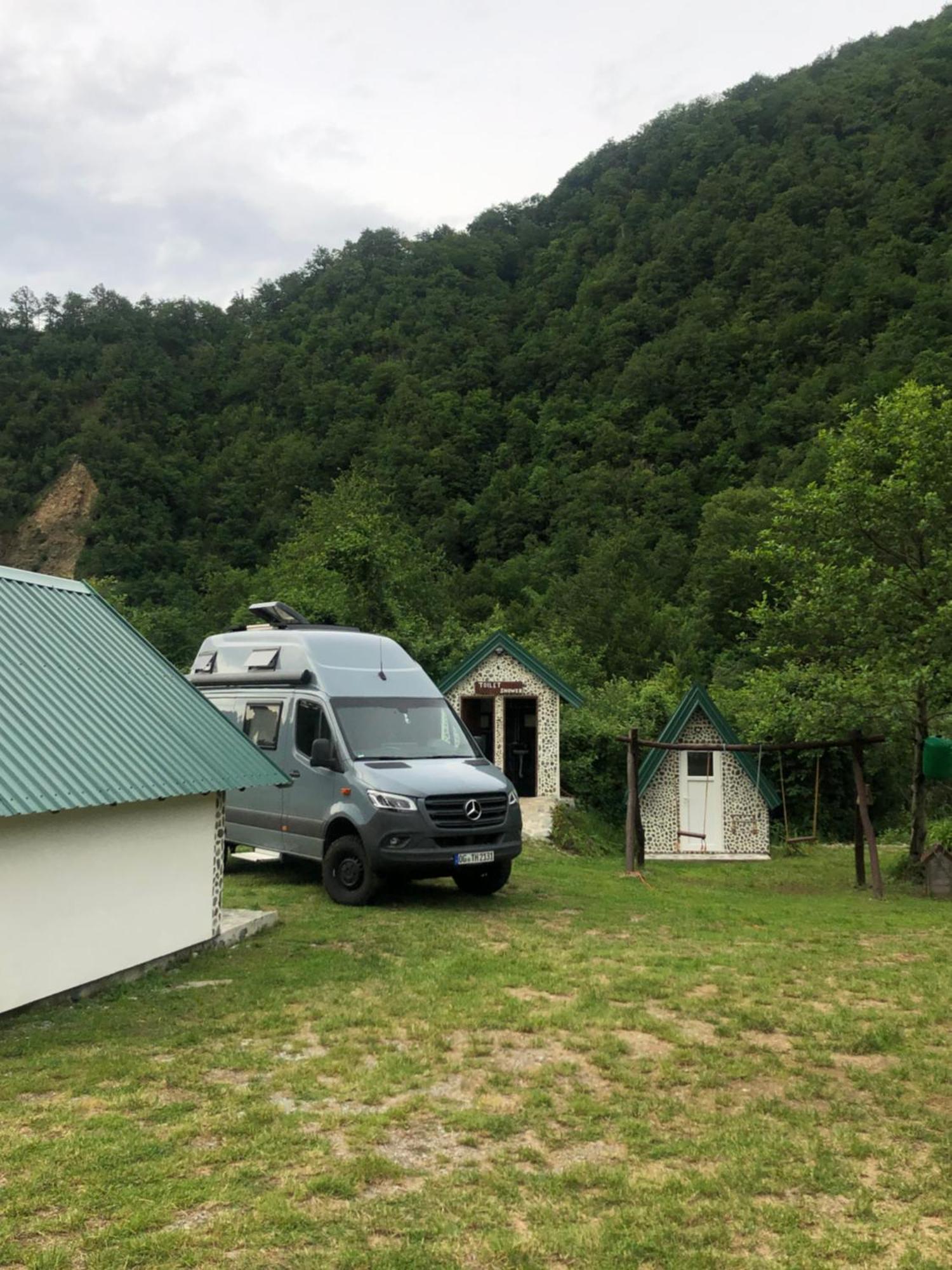 מויקובאץ Private Accommodation Kalezic מראה חיצוני תמונה